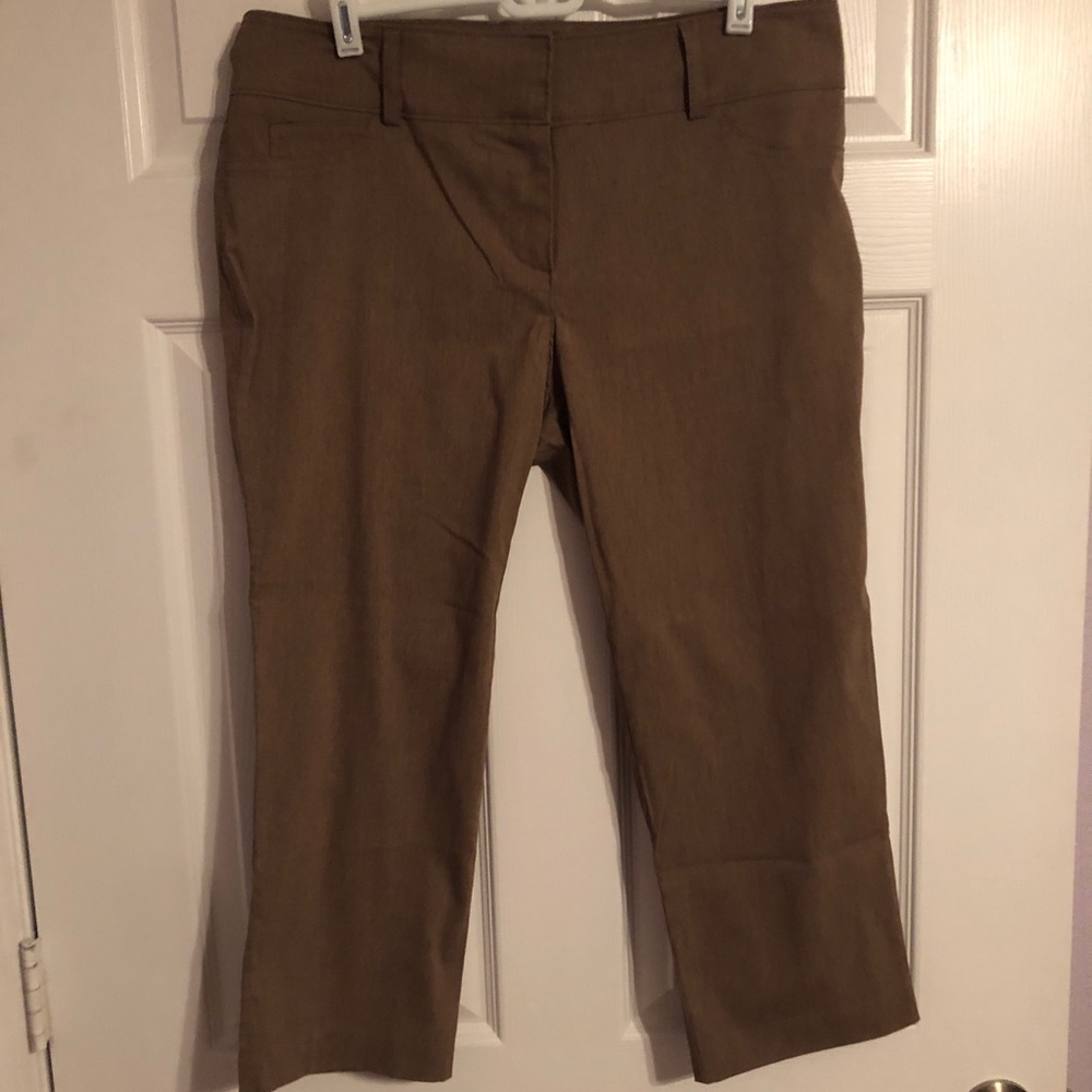 Brown Capris